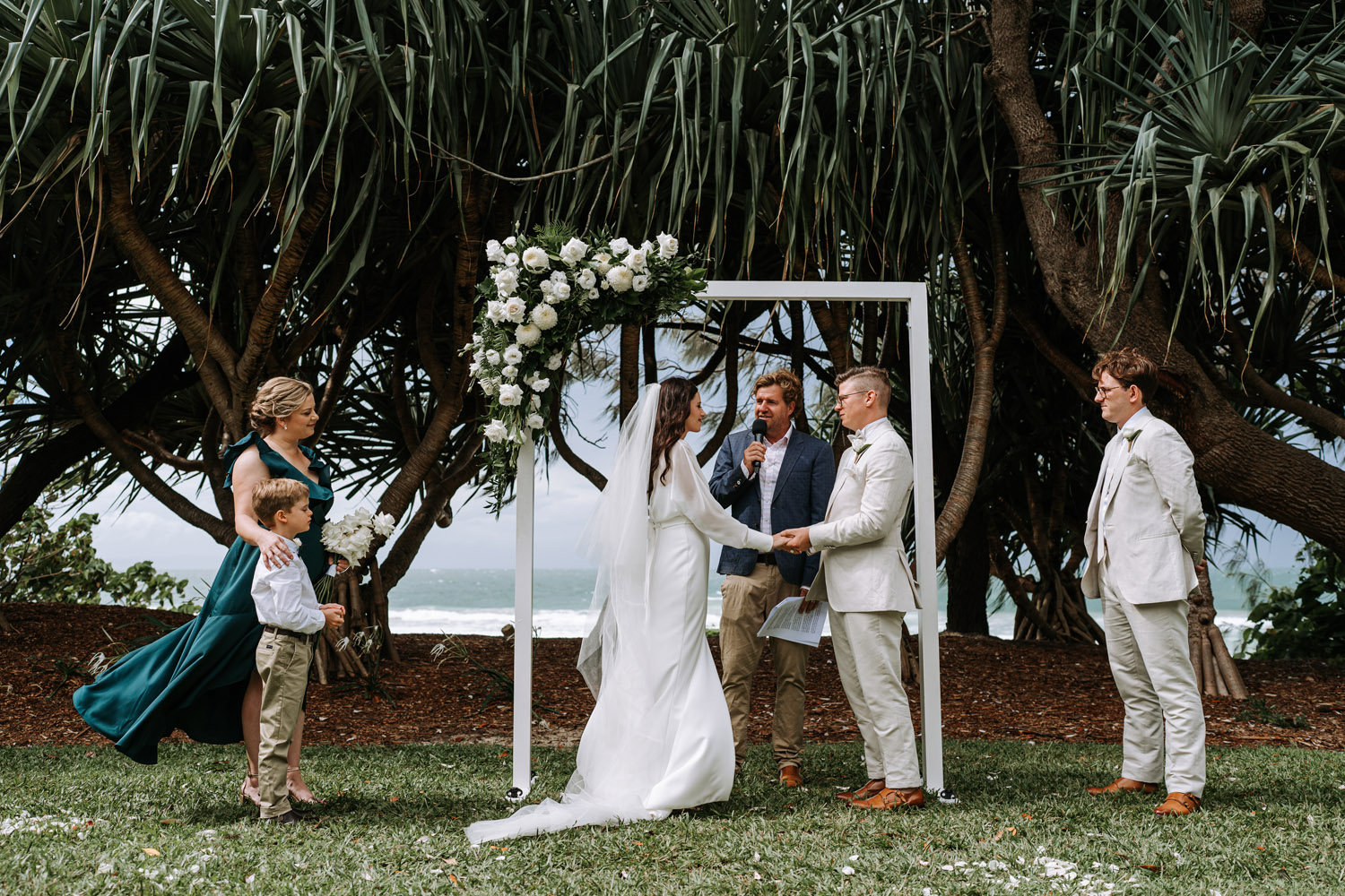 Noosa wedding photography of bride and grooms at Ricky's Restaurant by Noosa photographer