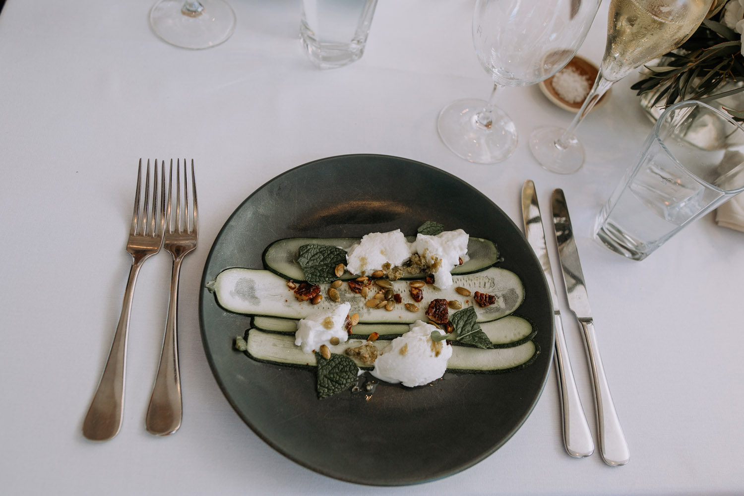 Noosa wedding photography of bride and grooms at Ricky's Restaurant by Noosa photographer