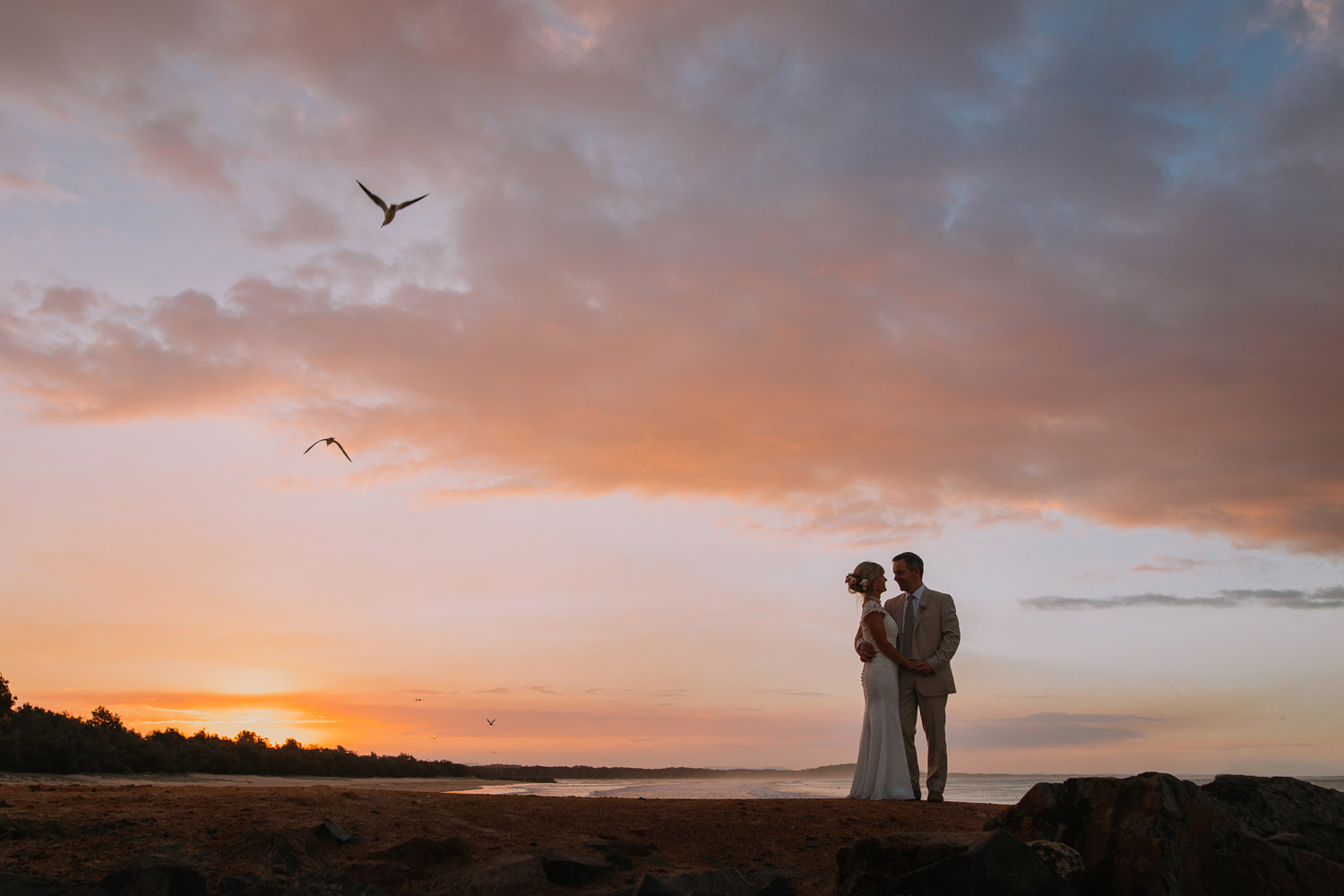 Noosa wedding photography of bride and grooms at Ricky's Restaurant by Noosa photographer